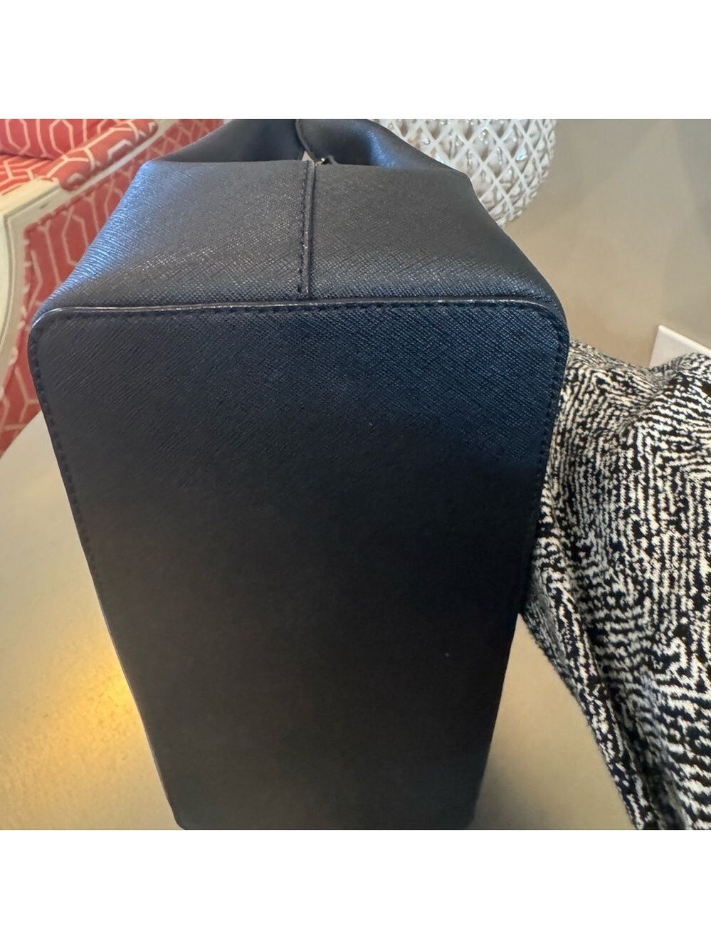Kate Spade - Laurel Way Evangelie Satchel - EUC - Black Saffiano- Two Way Bag - Picture 5 of 12
